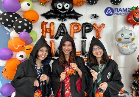 RAM2 Hospital delivers happiness during the Halloween festival.